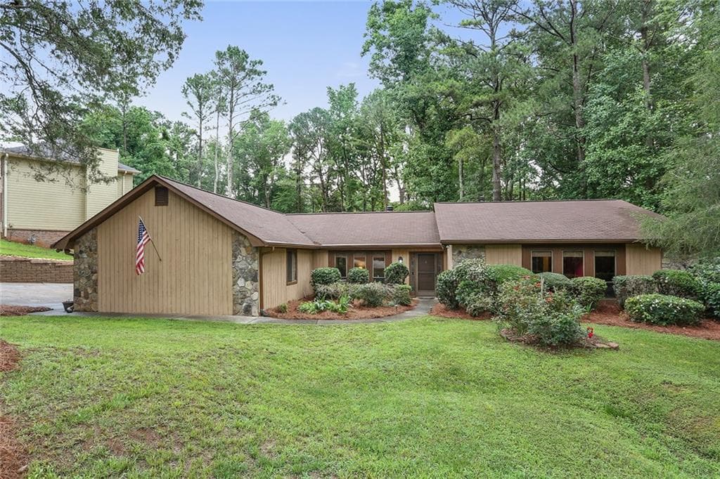 4 bedroom, 3,080 sq ft single family residence sold at 2584 Fieldstone Path, Marietta, GA 30062