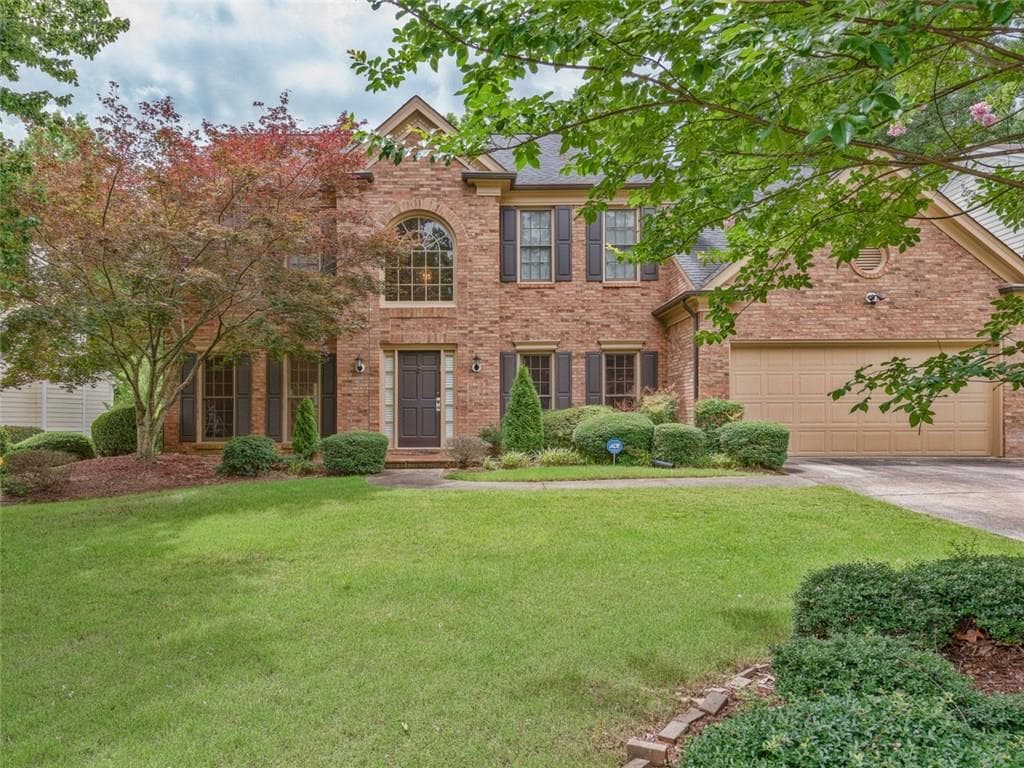4 bedroom, 3,192 sq ft single family residence sold at 5075 Cinnabar Drive, Alpharetta, GA 30022