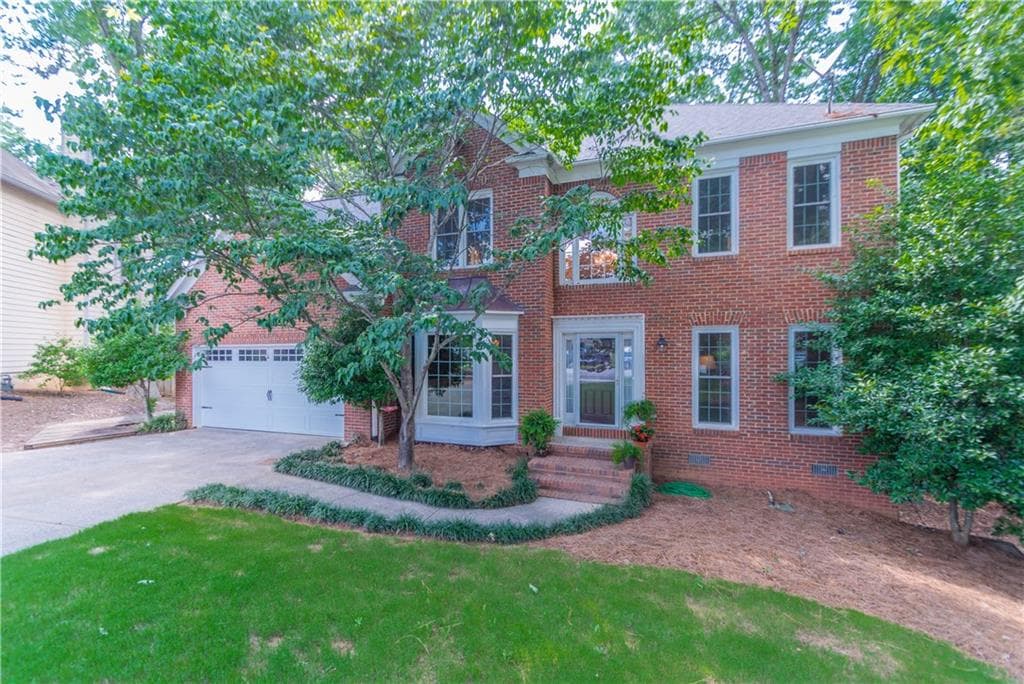 3 bedroom, 2,446 sq ft single family residence sold at 160 Windview Place, Alpharetta, GA 30005