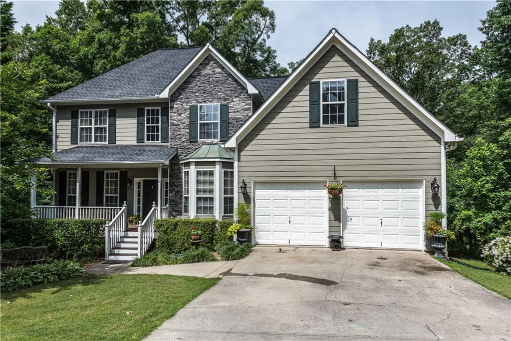 4 bedroom, 2,498 sq ft single family residence sold at 3806 Heartleaf Drive, Acworth, GA 30101