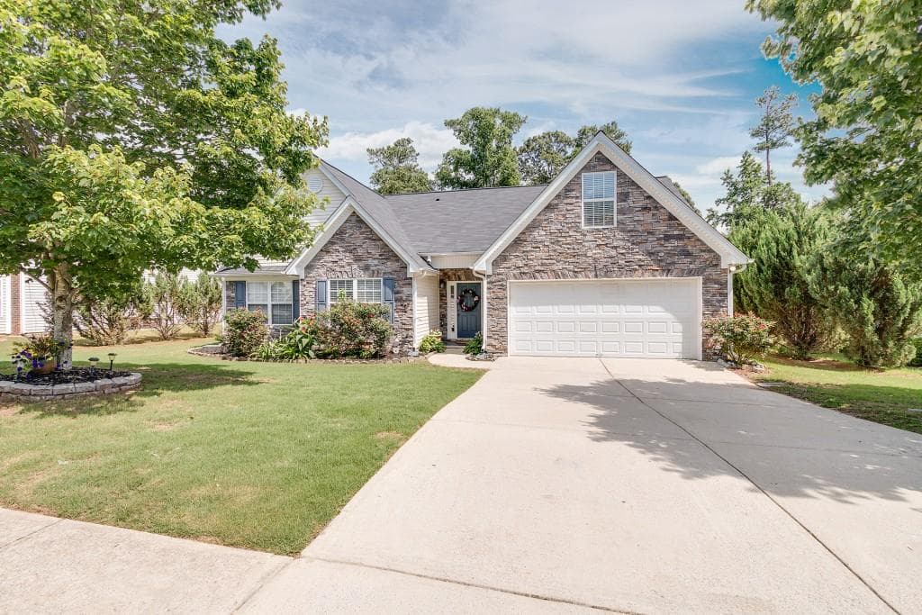4 bedroom, 2,168 sq ft single family residence sold at 2277 Pierce Way, Buford, GA 30519