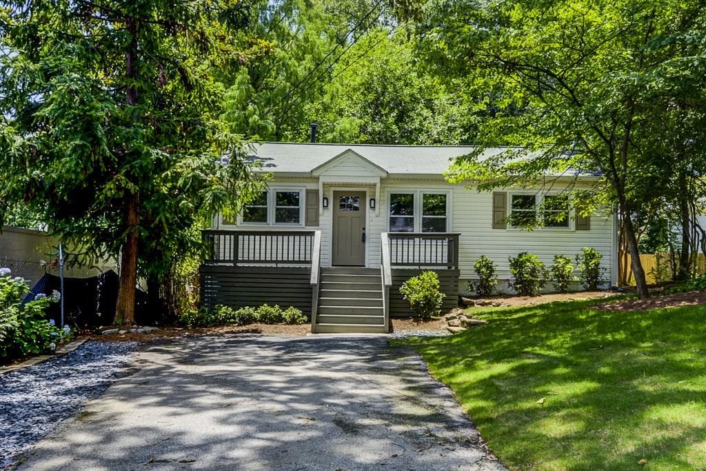 2 bedroom, 1,197 sq ft single family residence sold at 1785 Harper Street, Atlanta, GA 30318
