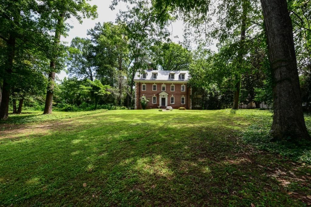 single family residence sold at 3755 Wieuca Road, Atlanta, GA 30342