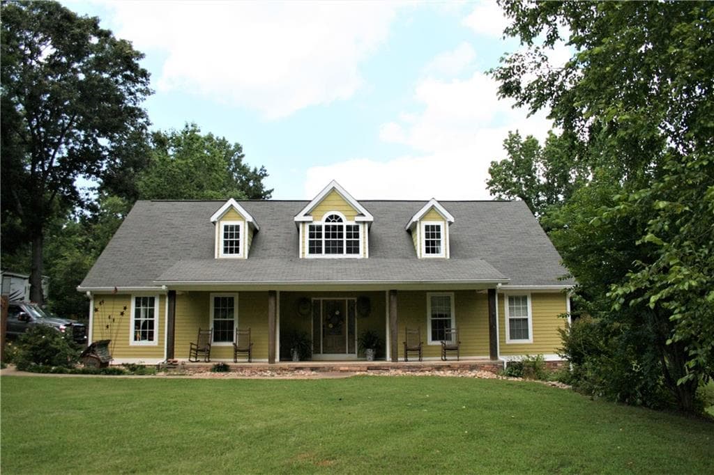 5017 Poole Road, Gillsville, GA 30543 — most recent listing photo