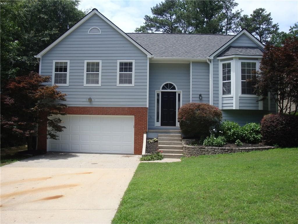 4 bedroom, 2,324 sq ft single family residence sold at 1454 Trevor Lane, Lawrenceville, GA 30043