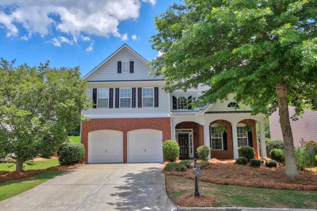 4 bedroom, 2,875 sq ft single family residence sold at 12775 Morning Park Circle, Alpharetta, GA 30004
