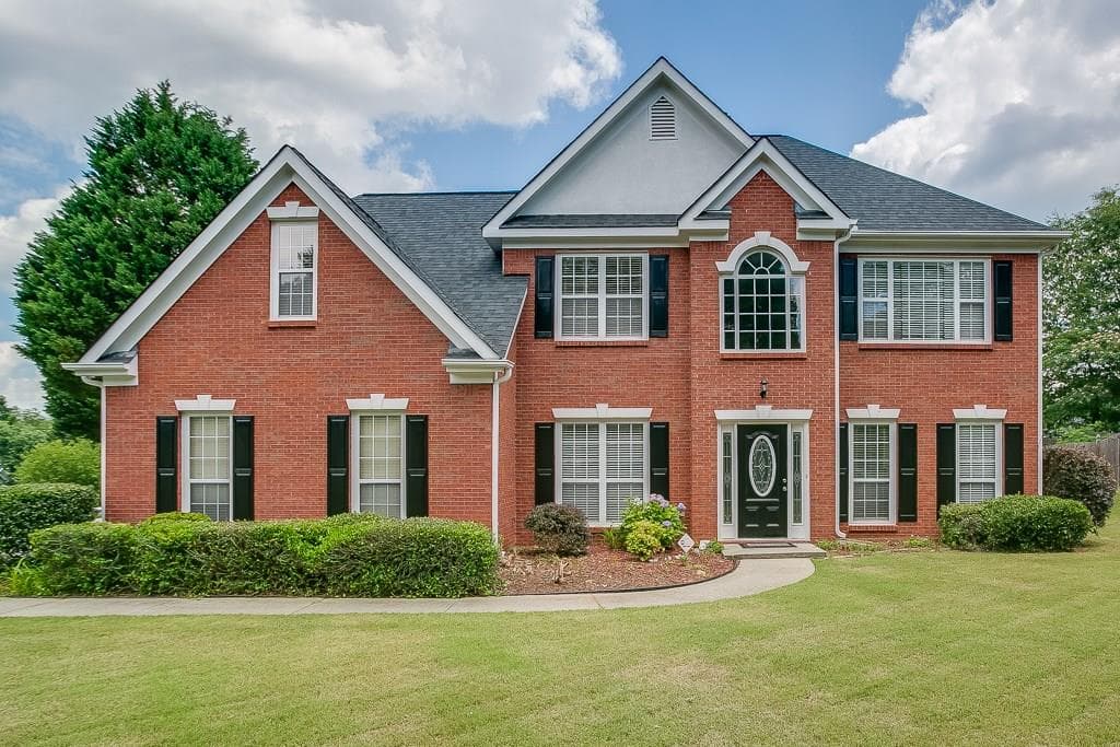 4 bedroom, 2,352 sq ft single family residence sold at 665 Branch Tree Way, Lawrenceville, GA 30043