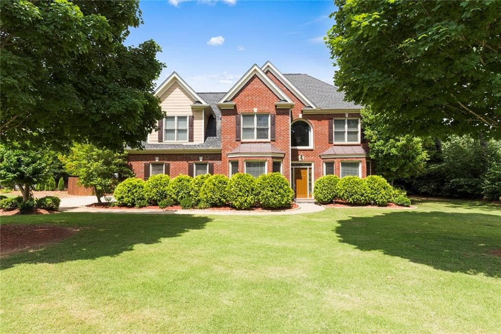 4 bedroom single family residence sold at 5055 Jonquilla Drive, Alpharetta, GA 30004