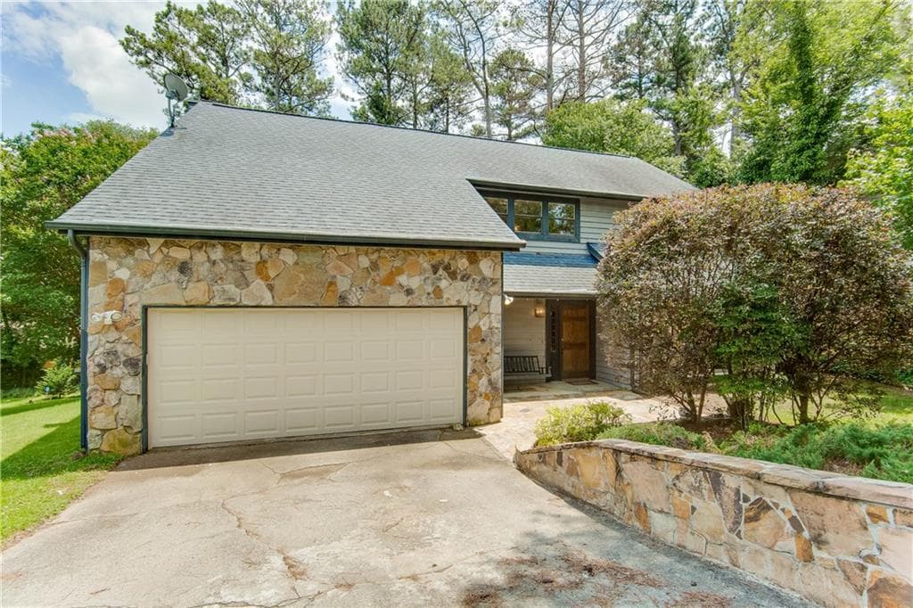 4777 Glenwhite Drive, Duluth, GA 30096 — most recent listing photo