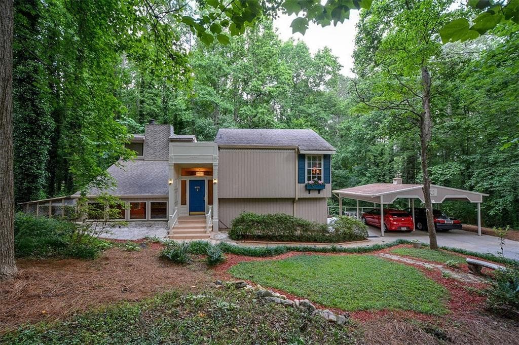 3 bedroom, 1,908 sq ft single family residence sold at 5120 Highland Trail, Acworth, GA 30102