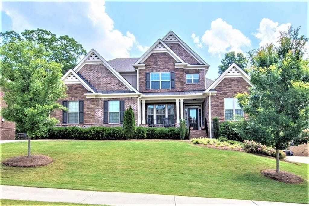 6 bedroom, 6,145 sq ft single family residence sold at 8855 Ellesmere Drive, Cumming, GA 30041