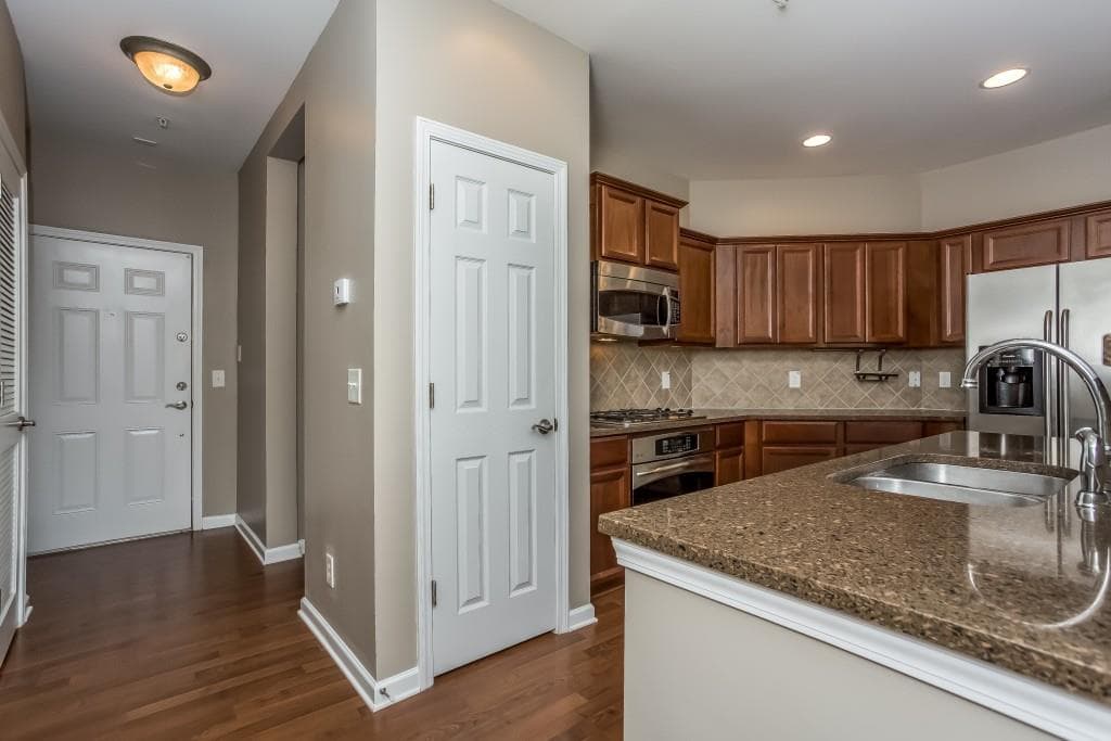 4805 W Village Way 3301, Smyrna, GA 30080 — most recent listing photo
