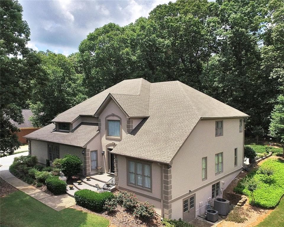 4 bedroom, 3,934 sq ft single family residence sold at 2695 Winthrope Way, Lawrenceville, GA 30044