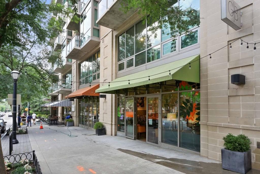 1 bedroom, 2,306 sq ft condominium sold at 905 Juniper Street 110, Atlanta, GA 30309