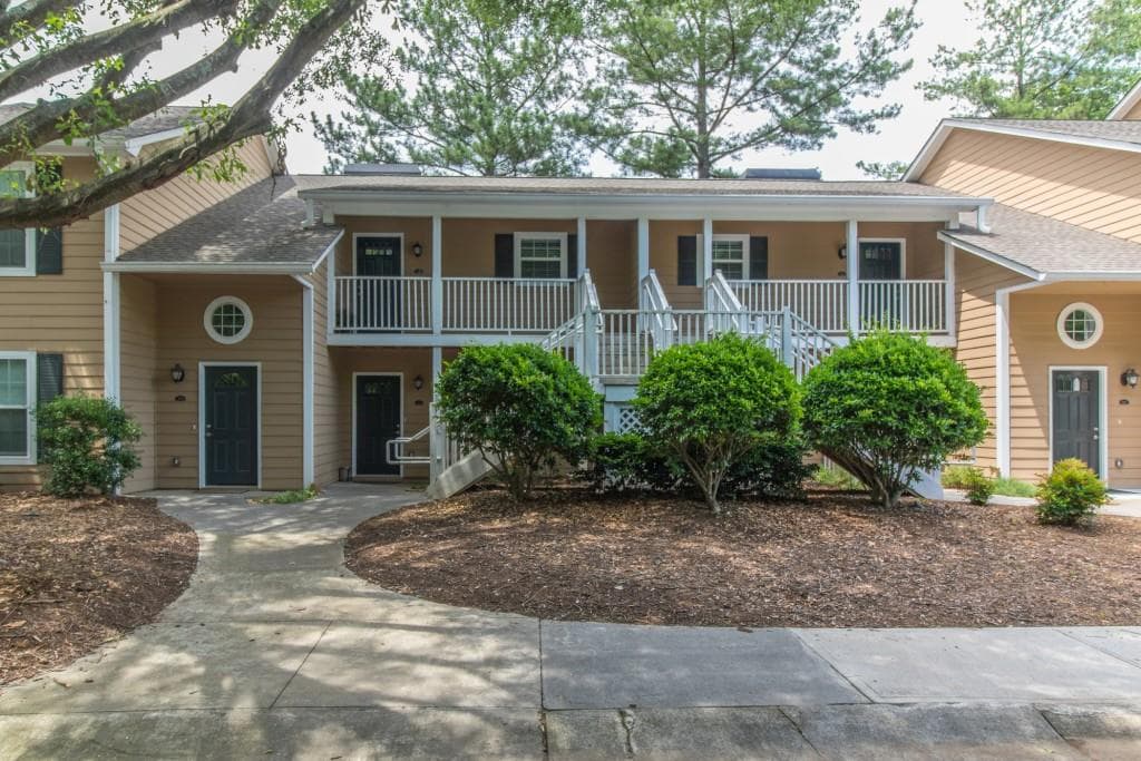 4141 Riverlook Parkway 301, Marietta, GA 30067 — most recent listing photo