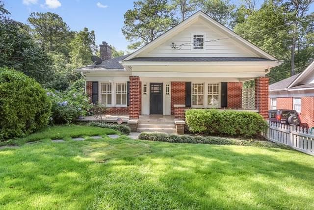 2 bedroom, 1,452 sq ft single family residence sold at 15 East Drive, Atlanta, GA 30305