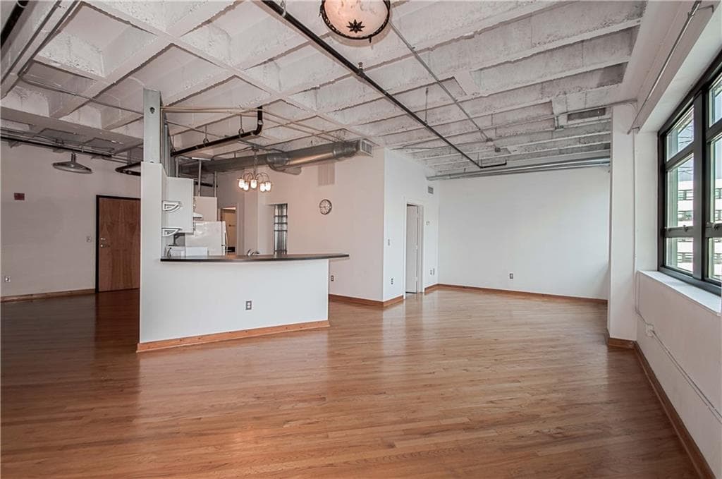 2 bedroom, 1,070 sq ft condominium sold at 878 Peachtree Street 612, Atlanta, GA 30309