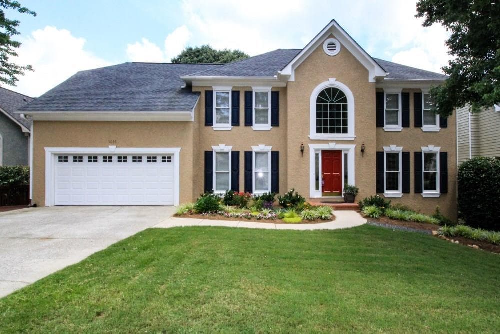 4 bedroom, 3,521 sq ft single family residence sold at 5036 Oak Hollow Drive, Acworth, GA 30102