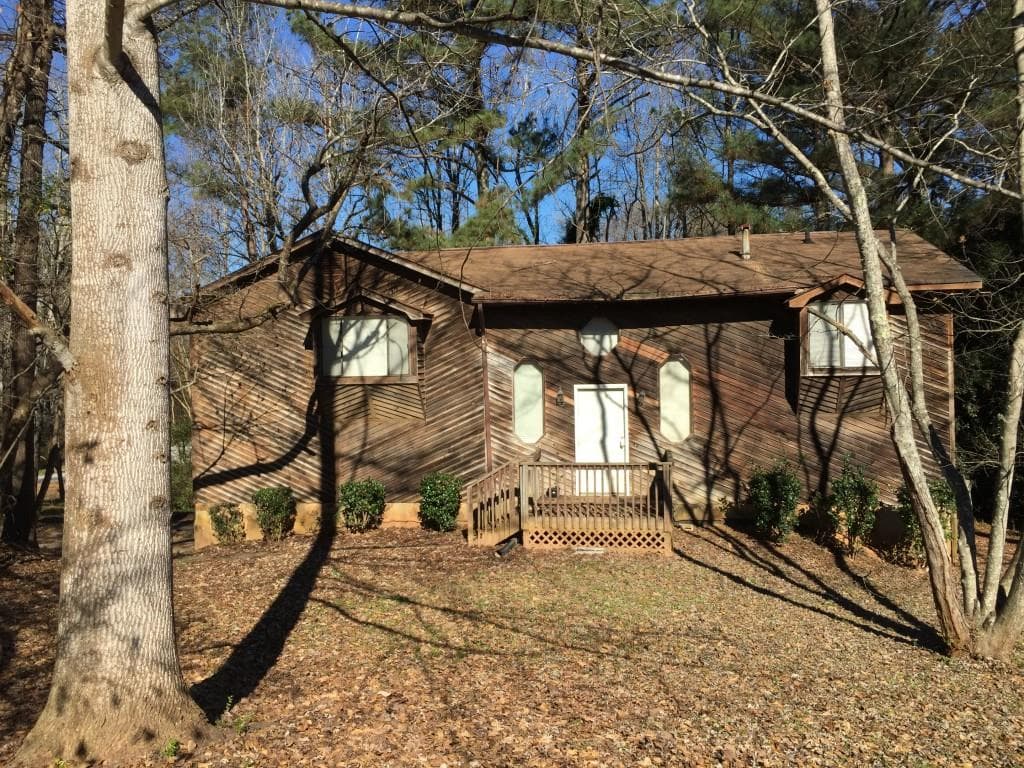 3736 Saddle Ridge Drive, Snellville, GA 30039 — most recent listing photo
