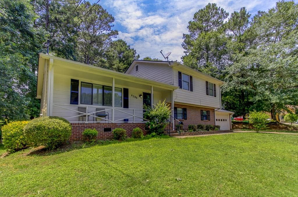 4396 Sebring Walk, Decatur, GA 30034 — most recent listing photo