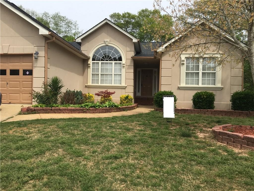 4 bedroom, 1,945 sq ft single family residence sold at 990 Charter Club Drive, Lawrenceville, GA 30043