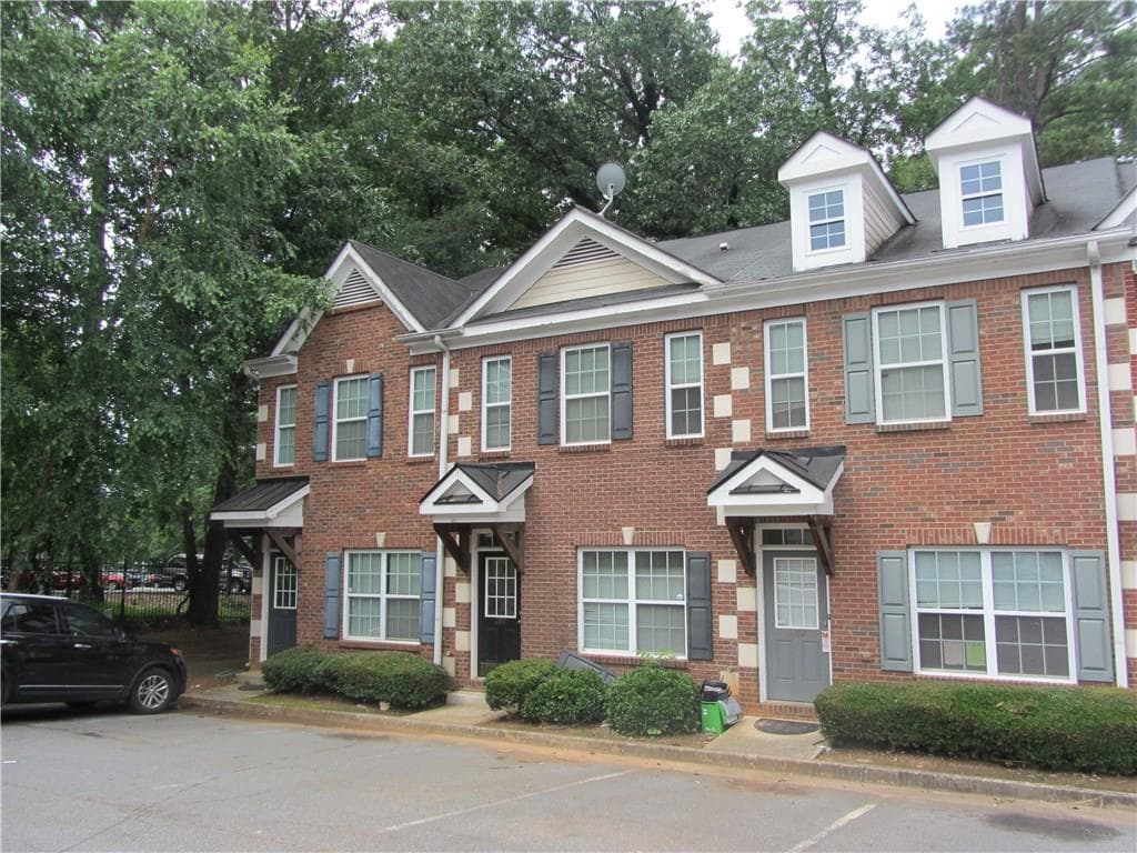 3 bedroom, 1,504 sq ft condominium sold at 2356 Johnson Road 2356, Atlanta, GA 30345