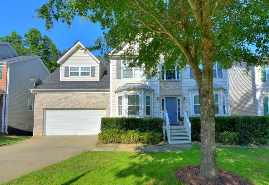 4 bedroom, 2,928 sq ft single family residence sold at 3690 Bogan Mill Road, Buford, GA 30519