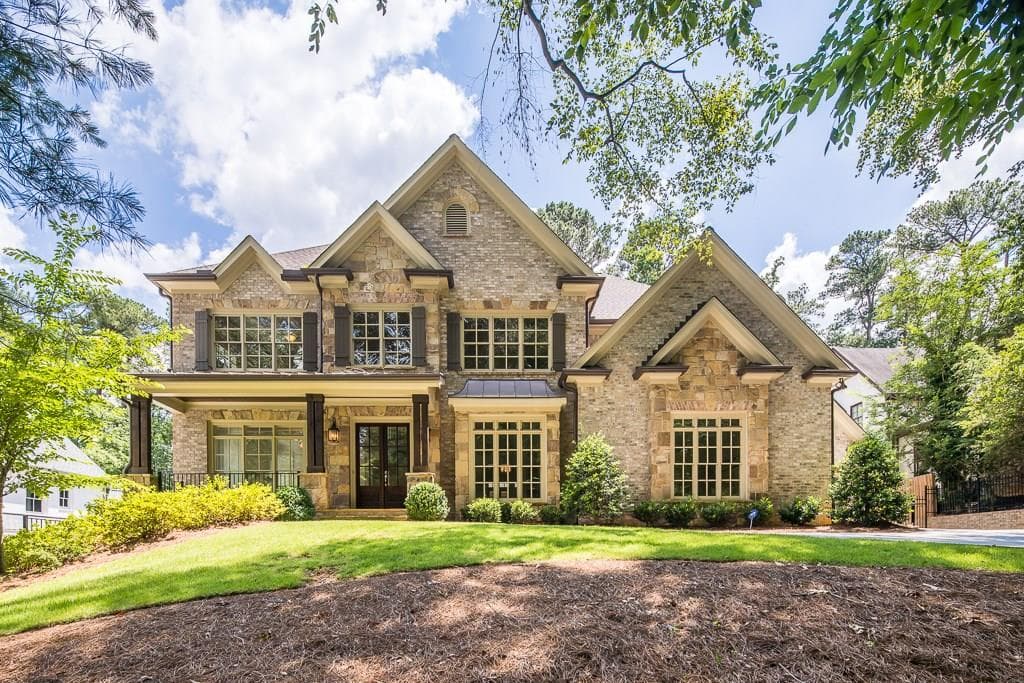 5 bedroom, 5,076 sq ft single family residence sold at 47 W Wieuca Road, Atlanta, GA 30342