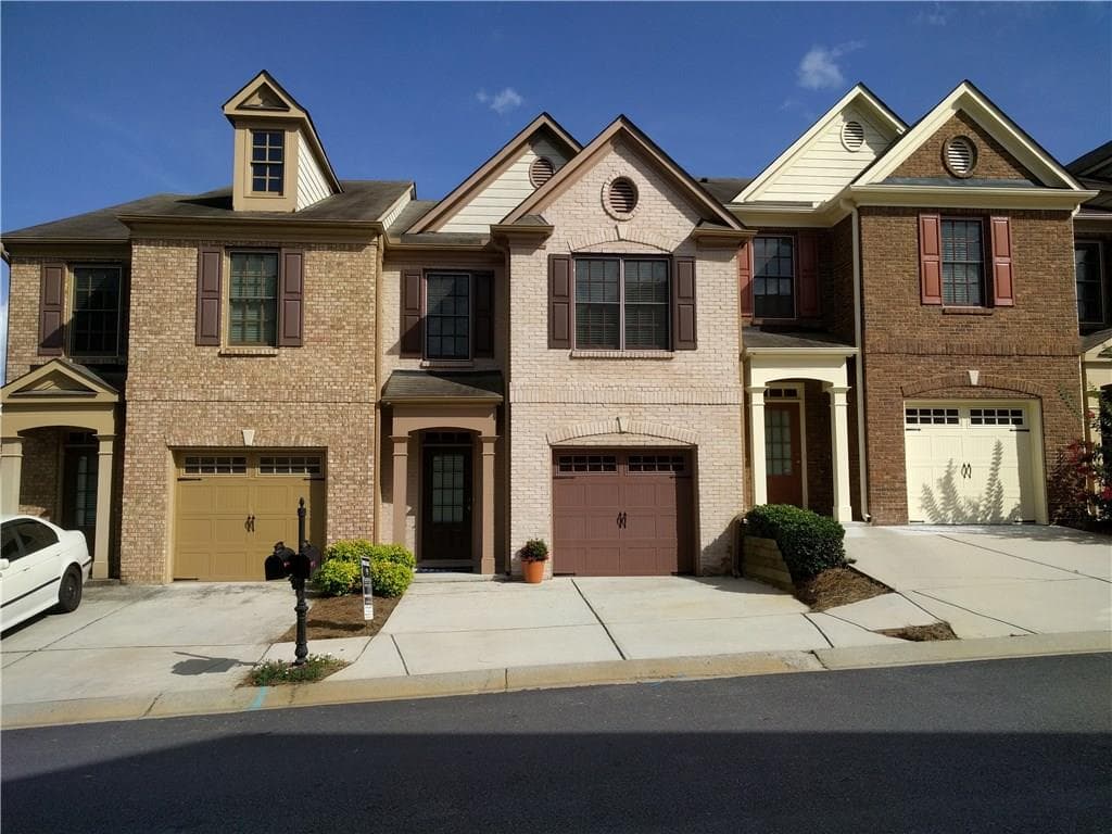 2 bedroom, 1,798 sq ft townhouse sold at 2792 Gower Way, Suwanee, GA 30024