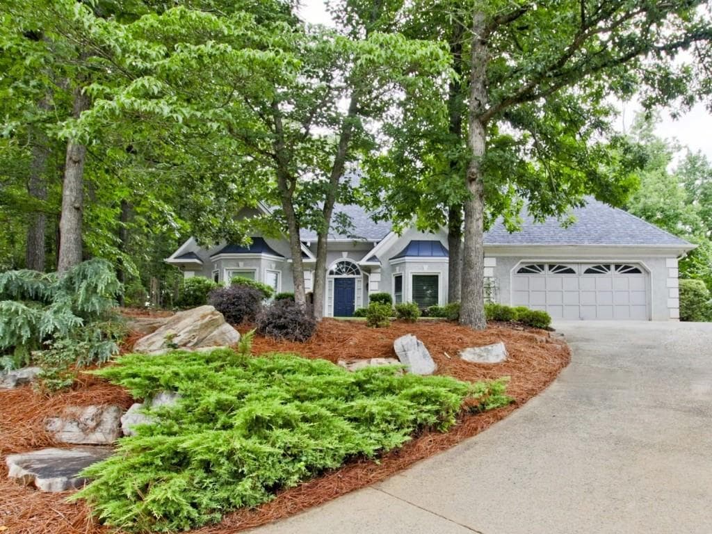 3 bedroom, 3,149 sq ft single family residence sold at 1275 Channel Park, Marietta, GA 30064