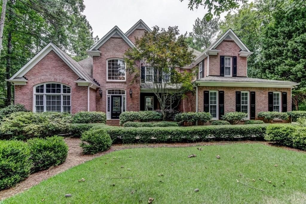 6 bedroom, 6,364 sq ft single family residence sold at 3490 Saville Court, Acworth, GA 30101