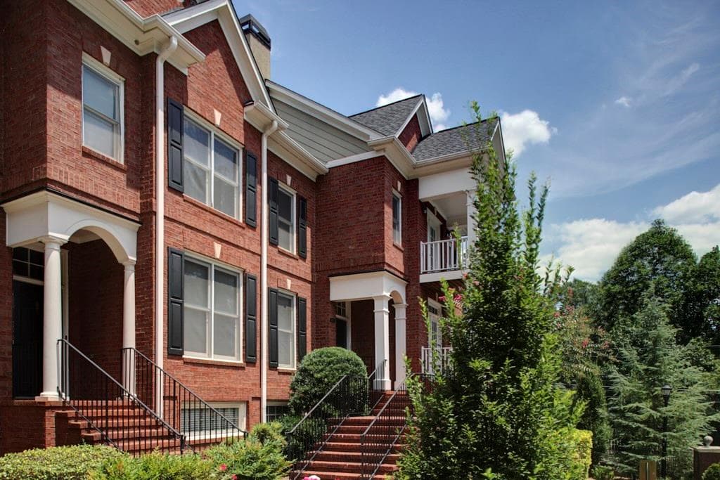 4352 Paces Point Circle, Smyrna, GA 30080 — most recent listing photo