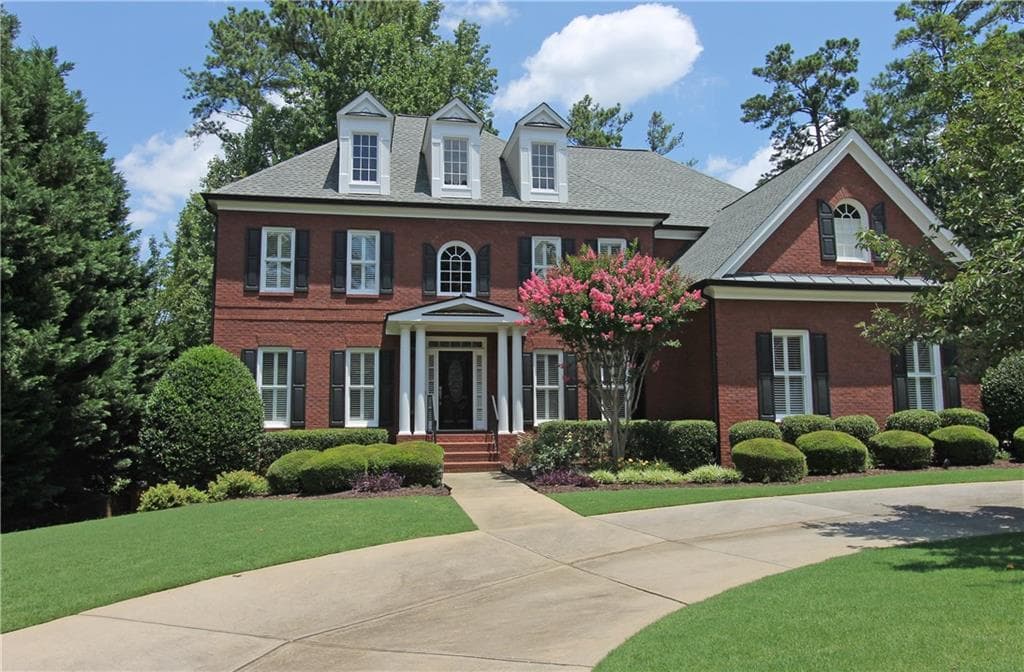 5 bedroom, 5,020 sq ft single family residence sold at 2312 Reubens Run, Marietta, GA 30064
