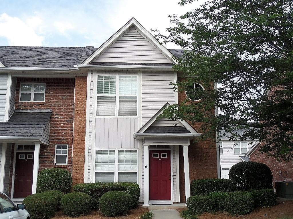 2 bedroom, 1,300 sq ft townhouse sold at 801 Old Peachtree Road 60, Lawrenceville, GA 30043