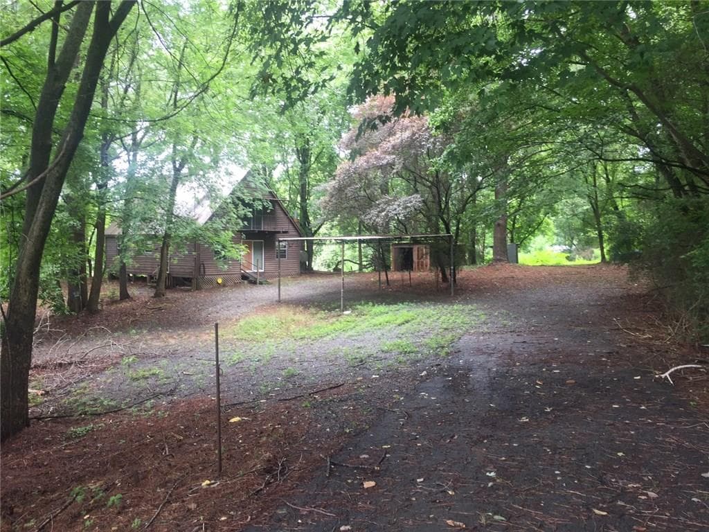 4 bedroom, 1,365 sq ft single family residence sold at 1417 Dupree Road, Woodstock, GA 30188