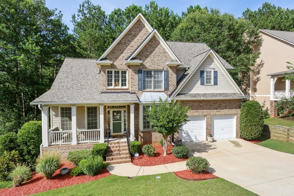 4 bedroom, 2,638 sq ft single family residence sold at 688 Flagstone Way, Acworth, GA 30101