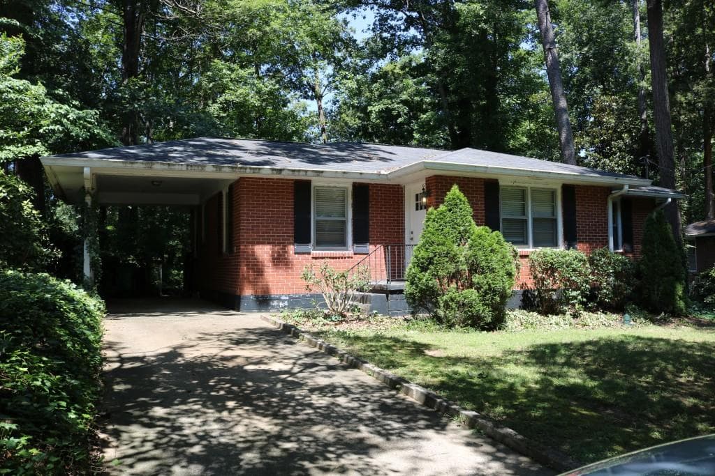 864 Willivee Drive, Decatur, GA 30033 — most recent listing photo
