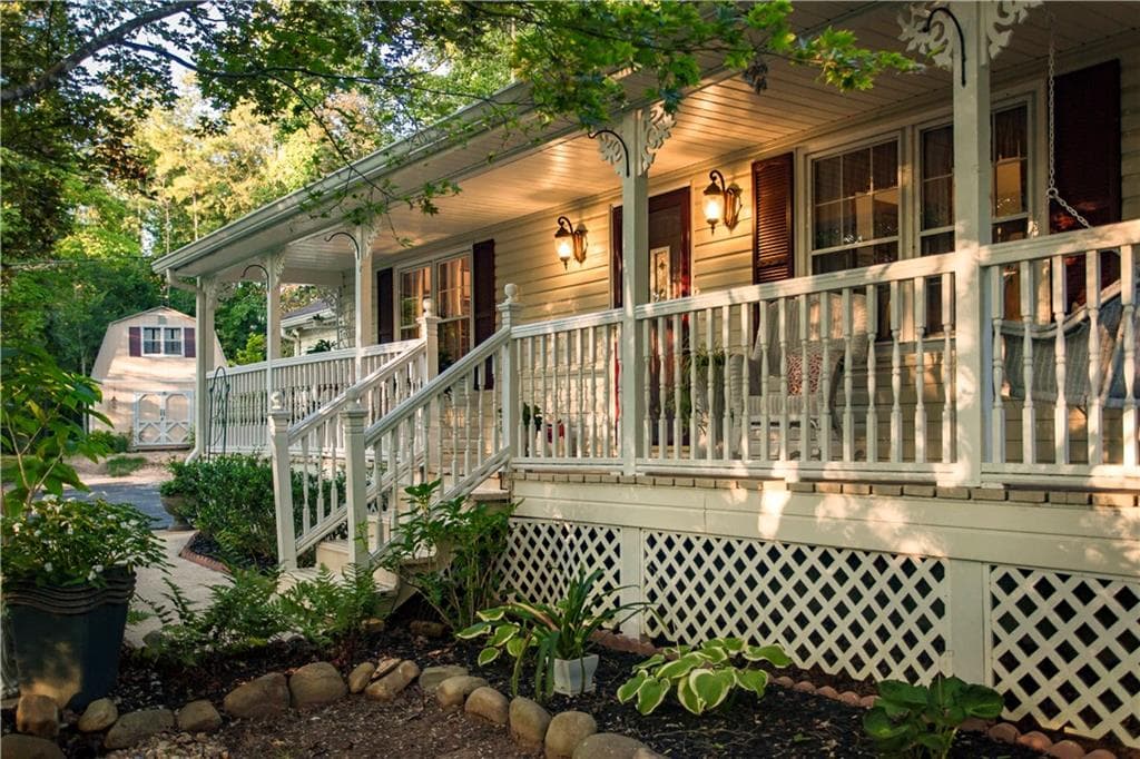 8540 Watkins Road, Chattahoochee Hills, GA 30268 — most recent listing photo