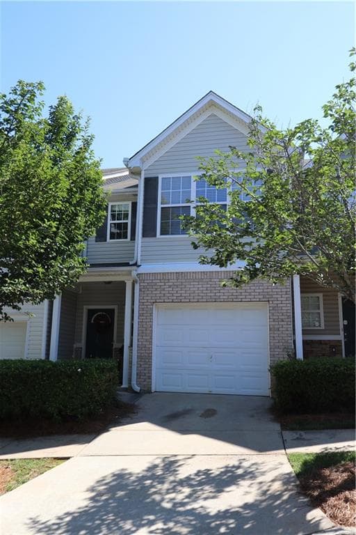 2 bedroom, 1,674 sq ft townhouse sold at 4817 Zephyr Cove Place, Flowery Branch, GA 30542
