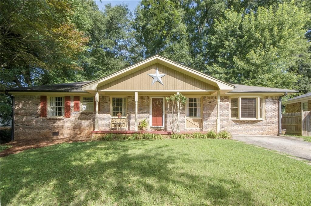3 bedroom, 1,375 sq ft single family residence sold at 3148 Nursery Road, Smyrna, GA 30082