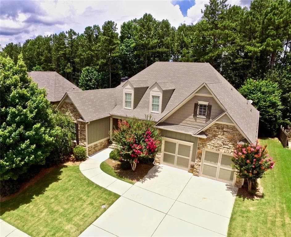 4 bedroom, 2,596 sq ft single family residence sold at 44 Wagon Oak Trail, Dallas, GA 30132