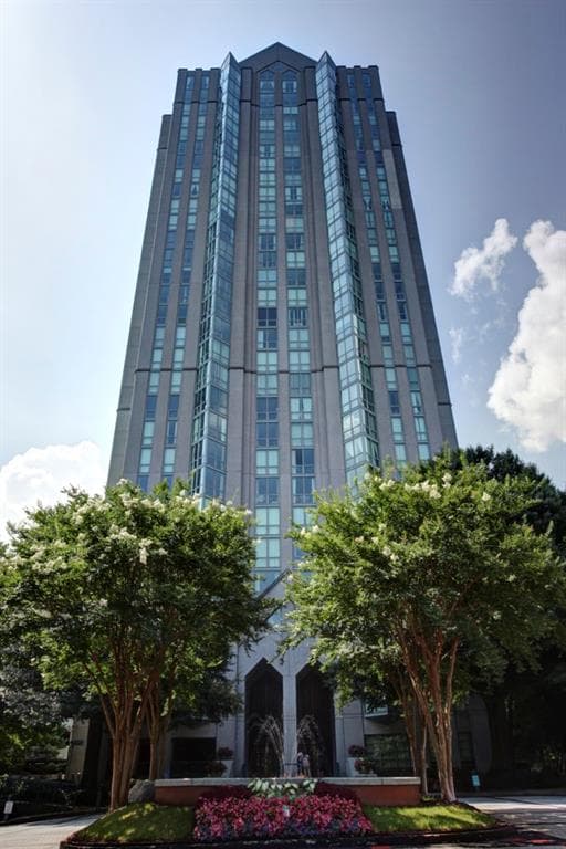 1 bedroom, 543 sq ft condominium sold at 2870 Pharr Court 1603, Atlanta, GA 30305