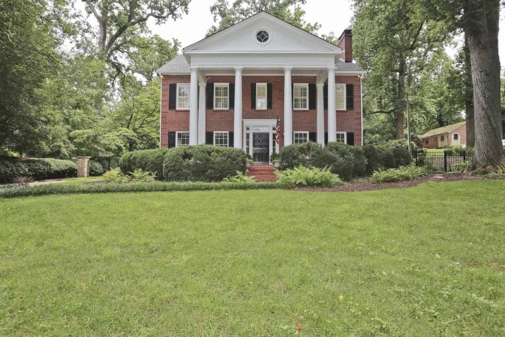4 bedroom, 5,185 sq ft single family residence sold at 2115 Ponce De Leon Avenue, Atlanta, GA 30307