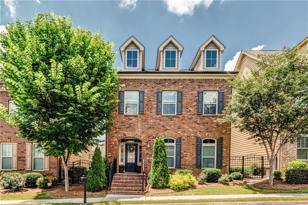 4 bedroom, 2,689 sq ft single family residence sold at 4409 Felix Way, Smyrna, GA 30082