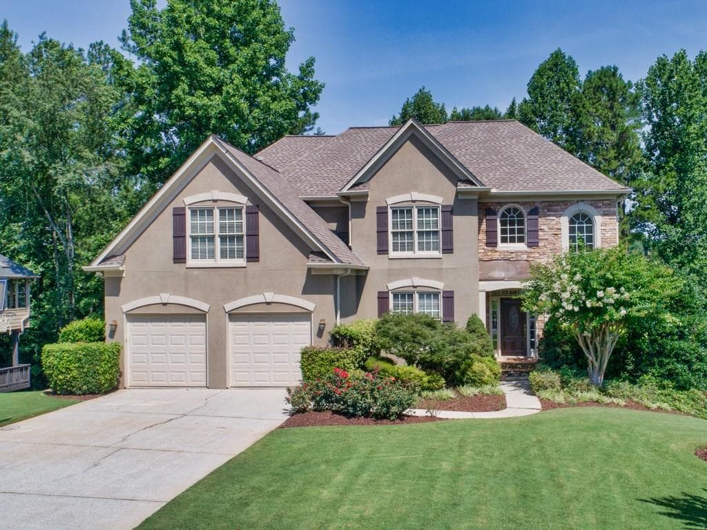 4 bedroom, 3,450 sq ft single family residence sold at 6025 Ansley Way, Suwanee, GA 30024