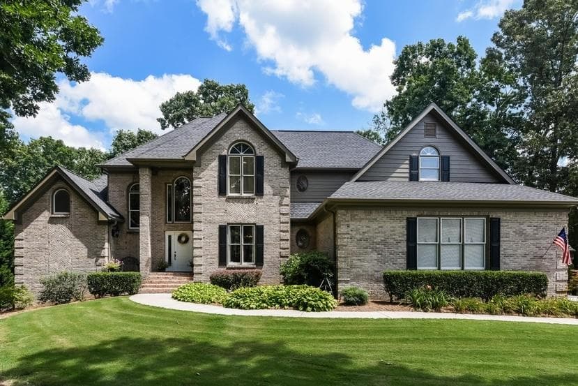 4624 Royal Lakes Drive, Flowery Branch, GA 30542 — most recent listing photo