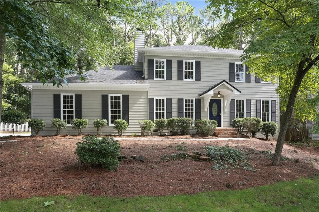 3 bedroom, 1,964 sq ft single family residence sold at 1511 Wood Valley Drive, Marietta, GA 30066
