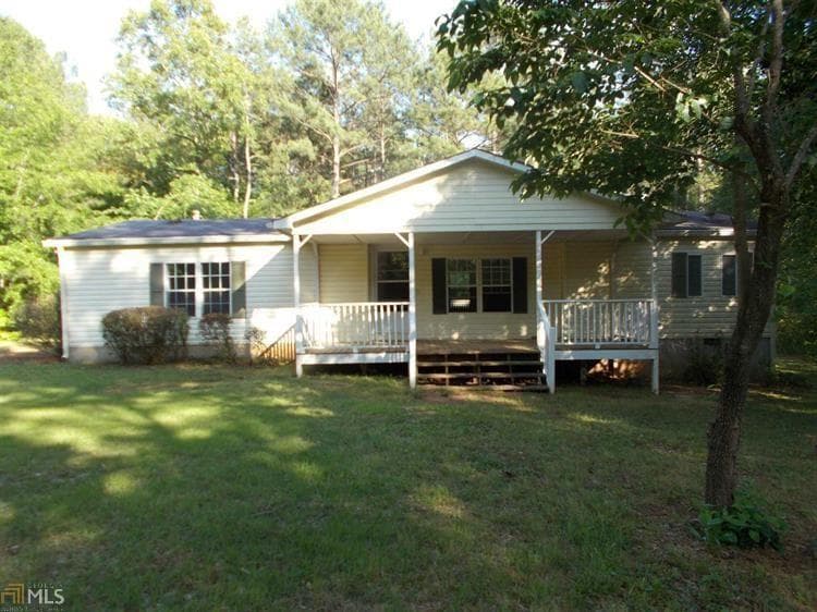 1,802 sq ft single family residence sold at 190 Country Creek Road, Newborn, GA 30056