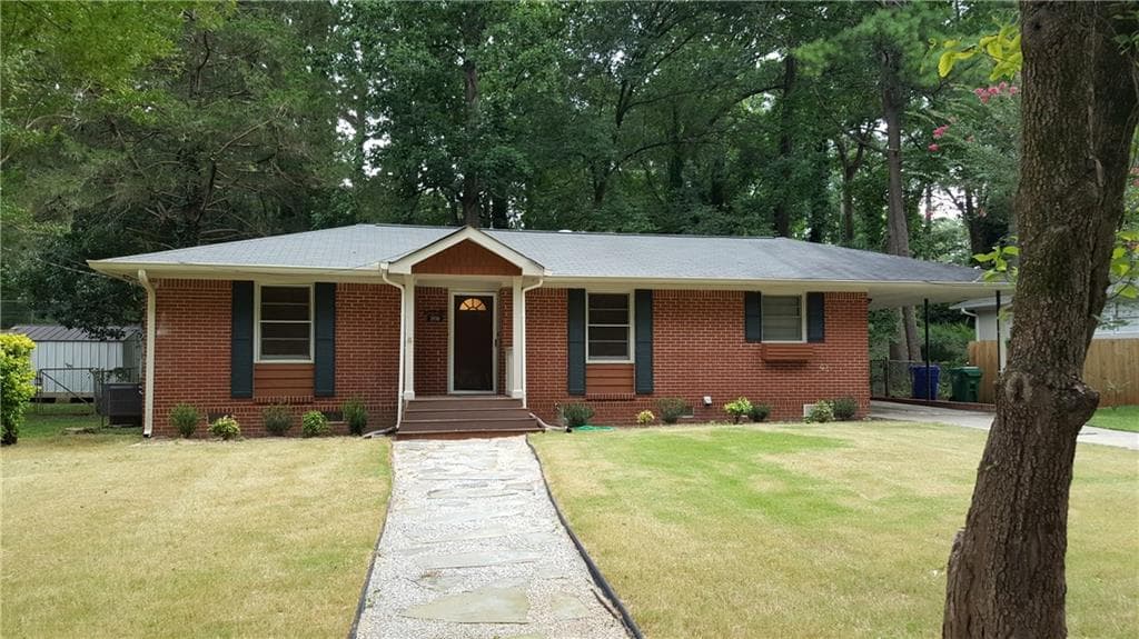 1976 E Starmount Way, Decatur, GA 30032 — most recent listing photo