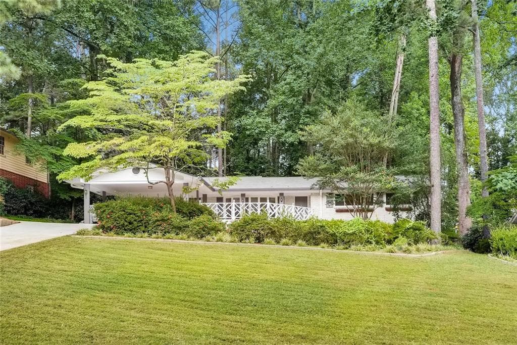 4 bedroom, 2,051 sq ft single family residence sold at 2528 Varner Drive, Atlanta, GA 30345